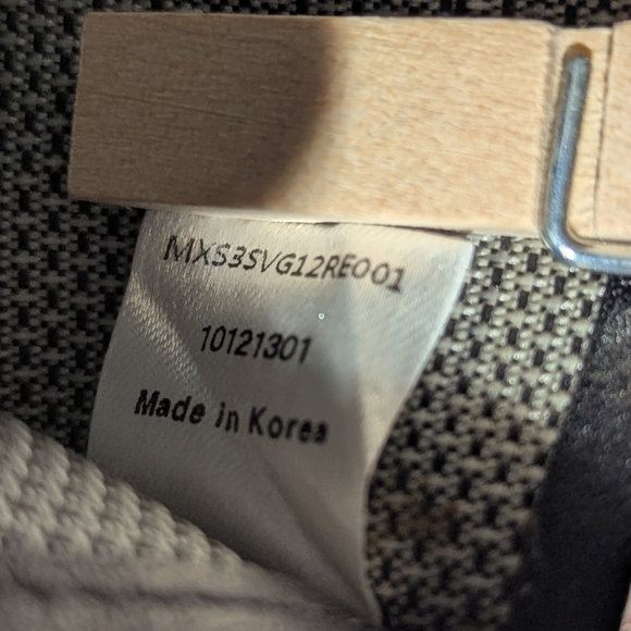 MCM Armour Visetos Studded Python Print Zip Around Small Wallet Red Black VGUC - Picture 8 of 11